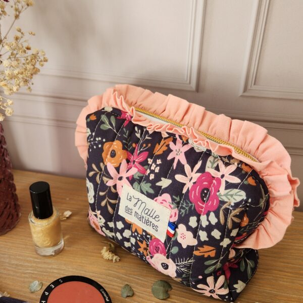 Petite trousse à maquillage MIA FROUFROU coton Olga fleurs roses fond marine