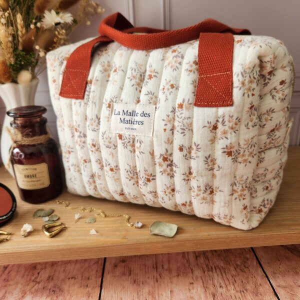 Sac de toilette CASSIOPEE double gaze Namra motif fleurs terracotta fond Ecru